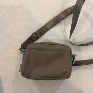 lululemon athletica Taupe everywhere  Belt Bag 2L